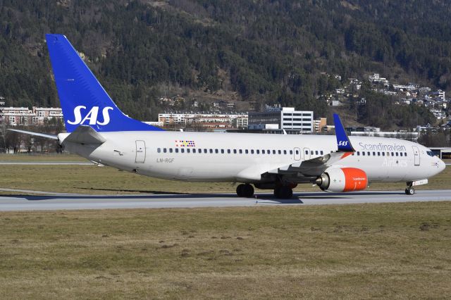 Boeing 737-800 (LN-RGF)