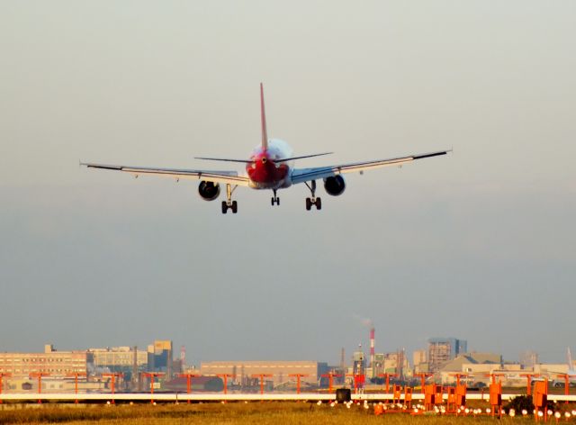 Airbus A320 (B-6357)