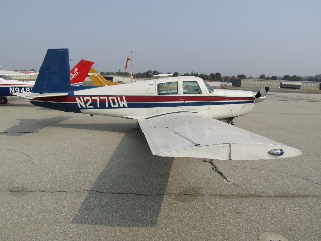 Mooney M-20 (N2770W) - On the ramp