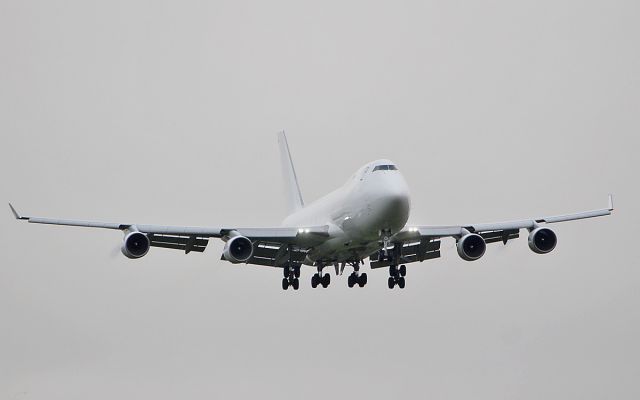 Boeing 747-400 (N713CK) - kalitta air b747-4b5f n713ck landing at shannon from liege 27/9/18.