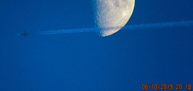 Canadair Challenger (N650JF)