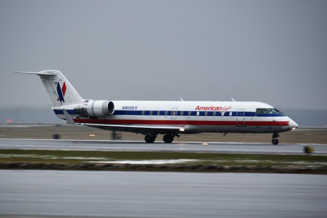 Canadair Regional Jet CRJ-200 (N905EV) - Best in full size