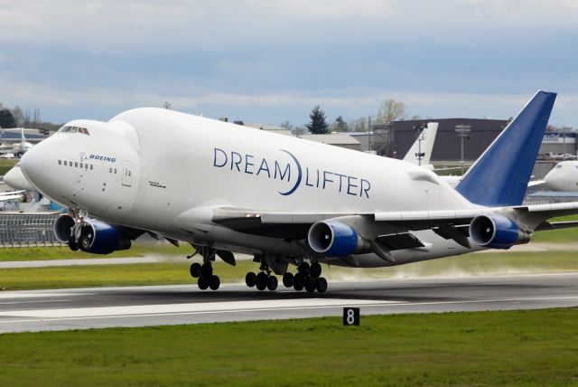 Boeing Dreamlifter (N718BA) - N718BA off Paine Field to Nagoya to pick up a 787 wing set April 20, 2013.