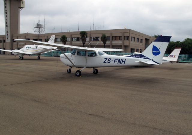 Cessna Skyhawk (ZS-FNH)