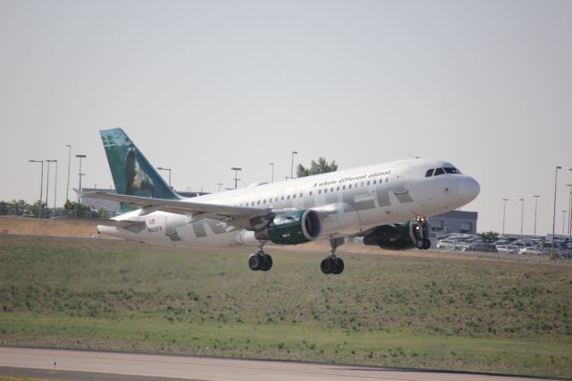 Airbus A319 (N905FR) - Taking off from runway 25.