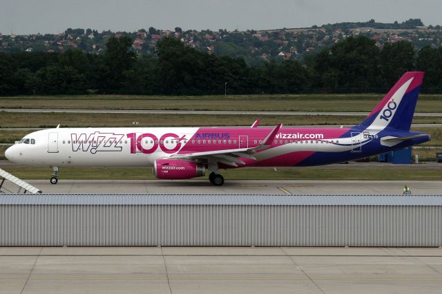 Airbus A321 (HA-LTD) - Taxiing to depart rwy 31L on 6-Jul-18 operating flight WZZ2311 to EDDF.