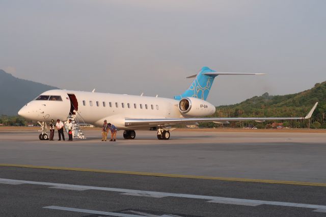 Bombardier Global Express (VP-BVM)