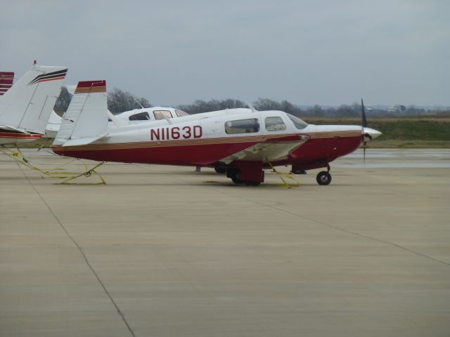 Mooney M-20 (N1163D)