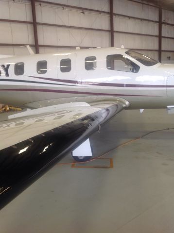 Socata TBM-700 (N700SY)