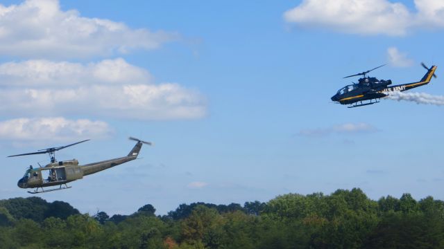 Bell UH-1V Iroquois — - United States Army UH-1 Huey & AH-1 Cobra 9/22/13