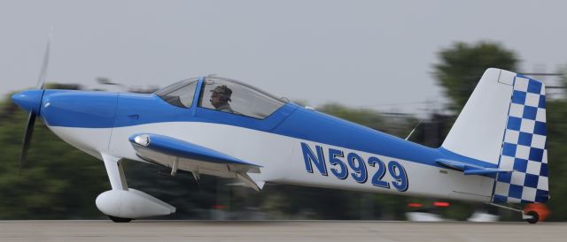 Vans RV-7 (N5929) - On flightline