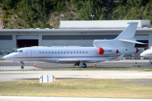 Dassault Falcon 8X (OY-SKK) - Seen here on 17-Nov-19.