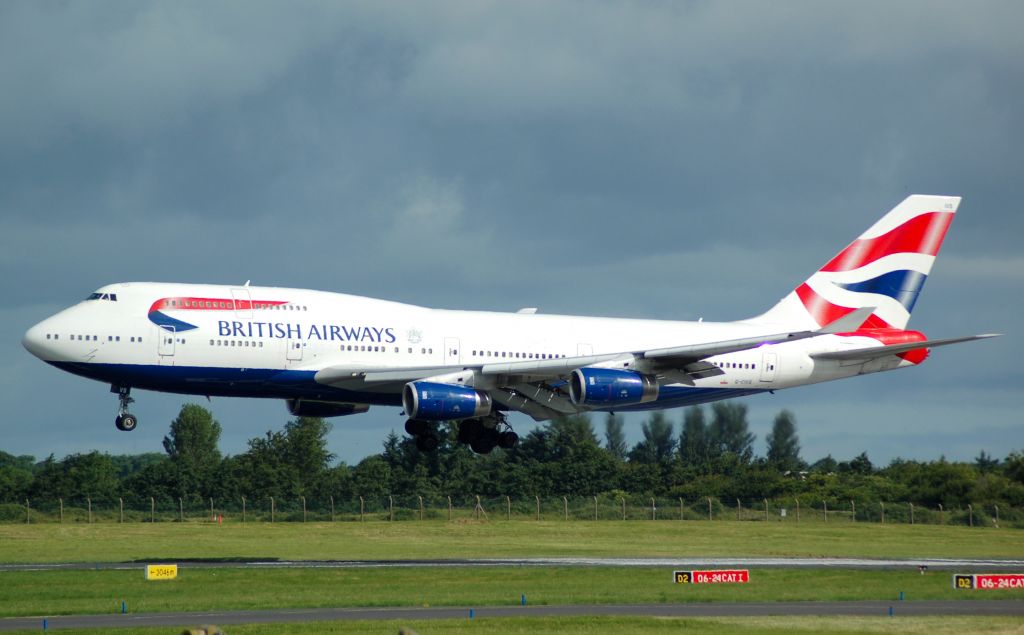 Boeing 747-400 (G-CIVS)