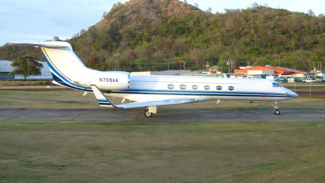 Gulfstream Aerospace Gulfstream V (N709AA)