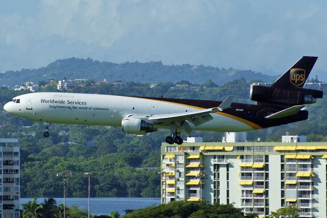 Boeing MD-11 (N276UP)