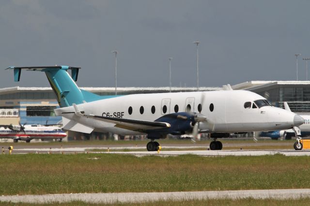 Beechcraft 1900 (C6-SBF) - SkyBahamas