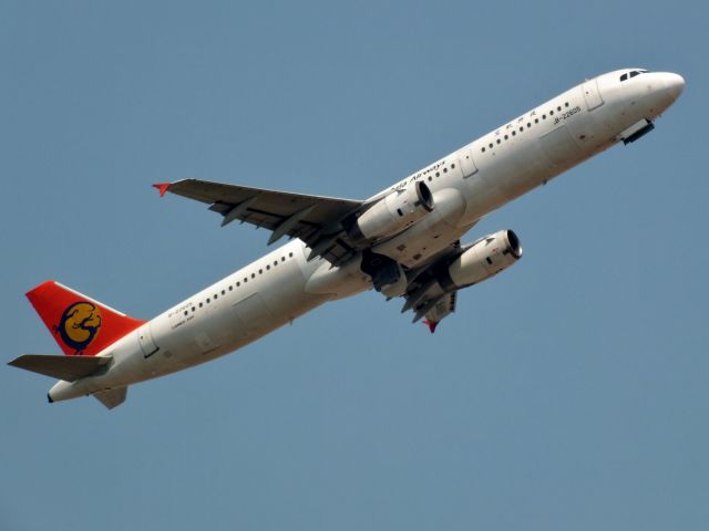 Airbus A321 (B-22605) - TransAsia Airways