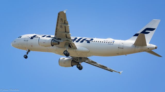 Airbus A320 (OH-LXH)