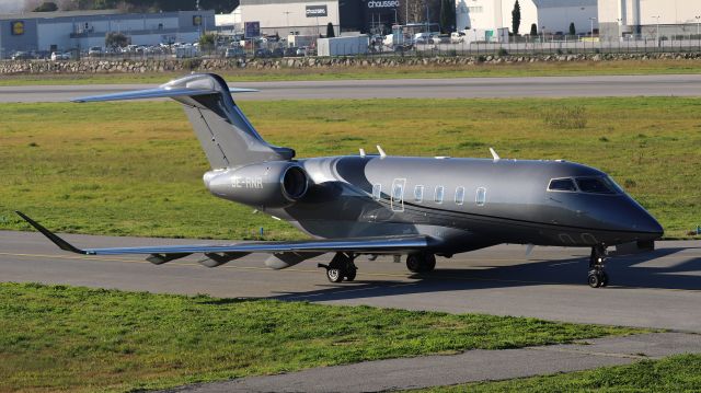 Canadair Challenger 350 (SE-RNR)