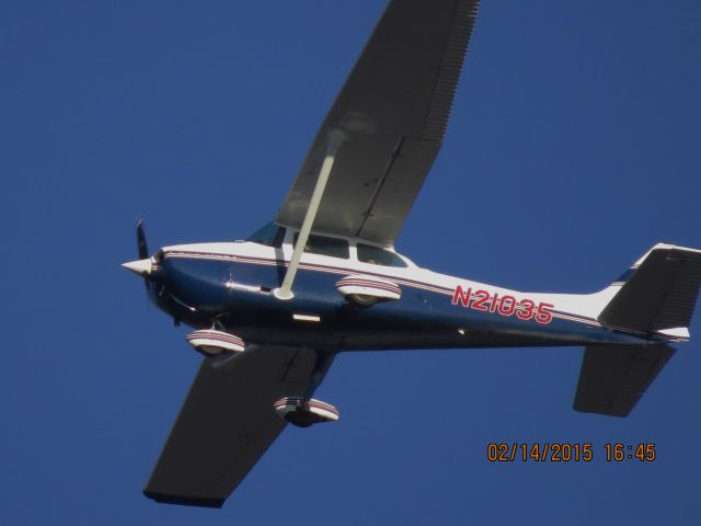 Cessna Skyhawk (N21035)