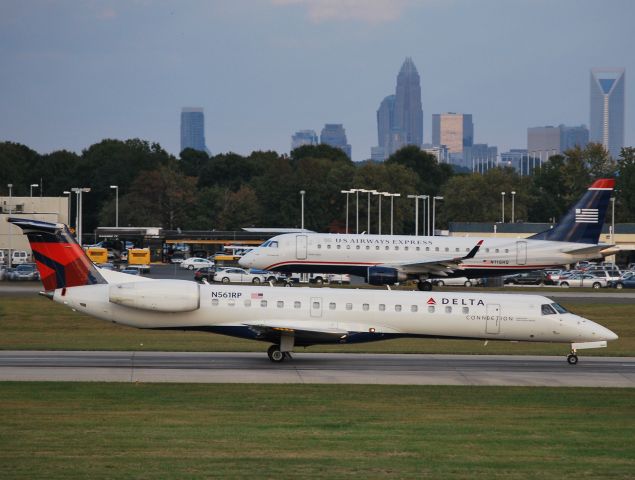 Embraer ERJ-145 (N561RP) - Rolling 18C - 10/24/10