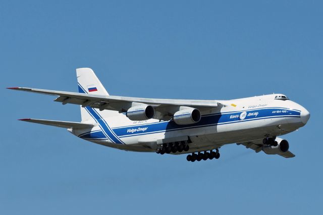 Antonov An-124 Ruslan (RA-82074) - Antonov An-124-100 cn 9773051459142. RA-82074 Volga-dnepr final runway 21 YPPH 12 February 2021