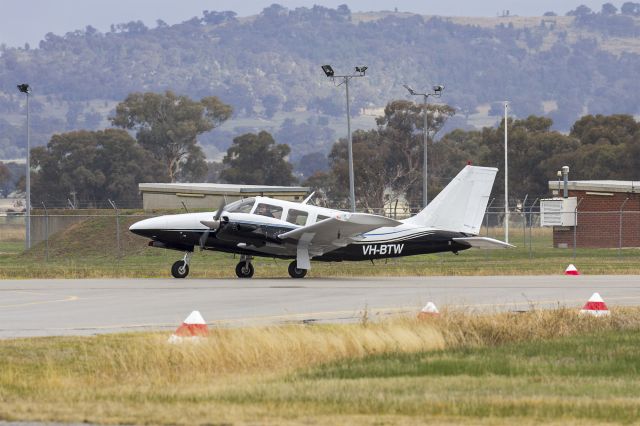 Piper Seneca (VH-BTW) - Flight One Australia (VH-BTW) Piper PA-34-200 Seneca at Wagga Wagga Airport.