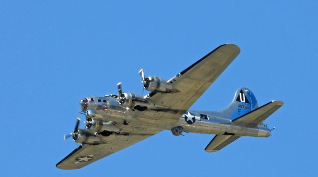 Boeing B-17 Flying Fortress (N9323Z) - Flying over Carson City on flight out of Minden-Tahoe airport