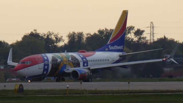 N280WN — - Missouri One at KBUF 
