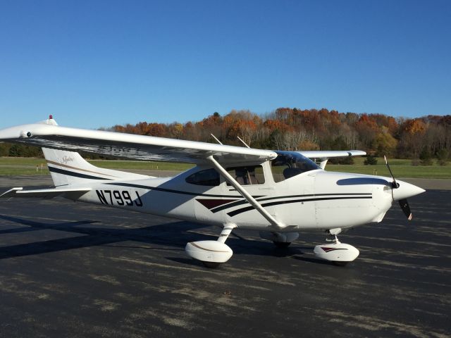 Cessna Skylane (N799J)