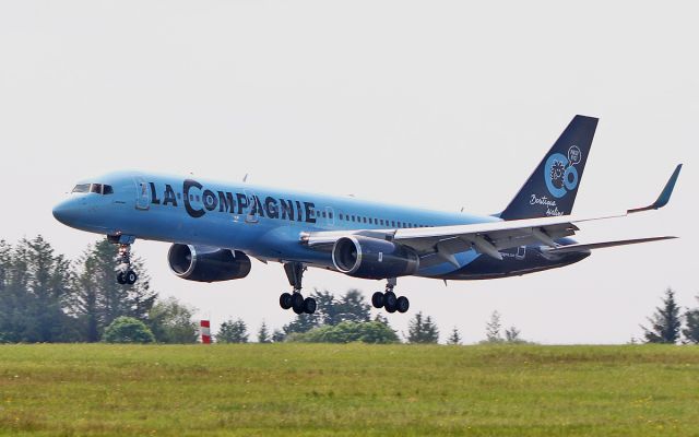 Boeing 757-200 (F-HTAG) - la compagnie b757-256wl f-htag landing at shannon on a fuel stop but later went tech 31/5/18.