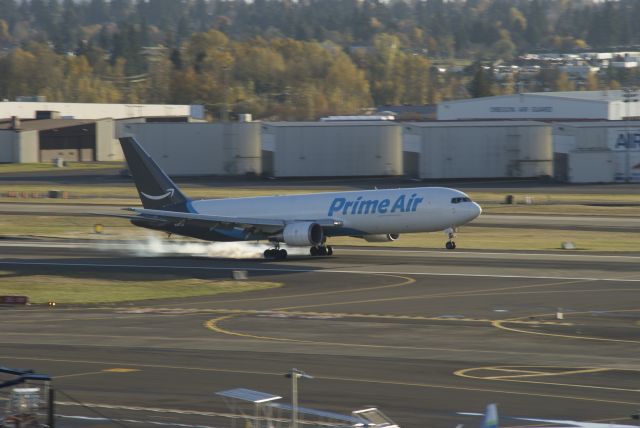 BOEING 767-300 (N307AZ) - ATN3444 BWI-PDX 11/28/22