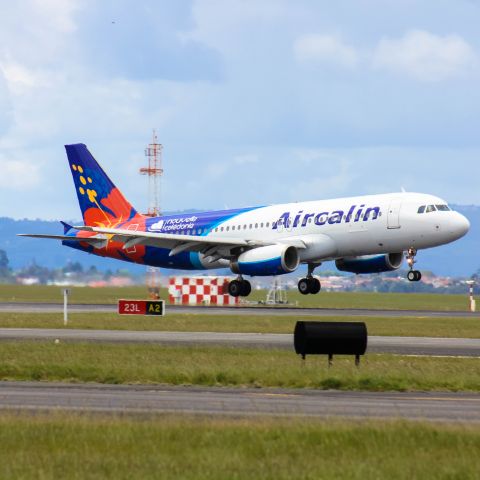 Airbus A320 (F-OZNC)