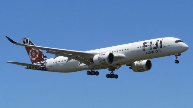 Airbus A350-900 (DQ-FAI) - The Fijian A350 into Auckland.