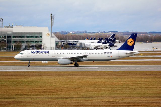 Airbus A321 (D-AIDQ)