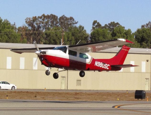 Cessna T210 Turbo Centurion (N980SC) - Taking off from RWY 24