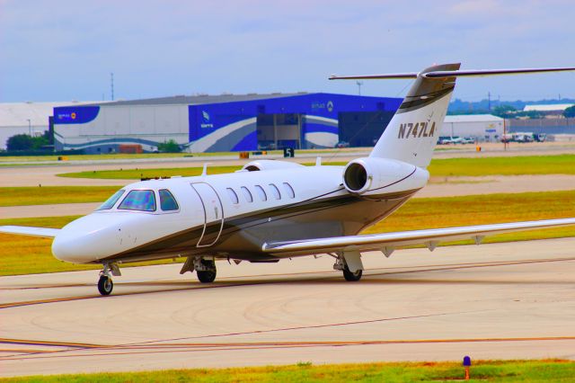 Cessna Citation CJ4 (N747LA)