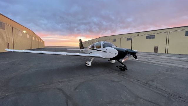 Cirrus SR-22 (N550GK) - Cirrus SR22T (N550GK)