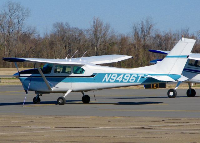 Cessna Centurion (N9496T) - At Downtown Shreveport.