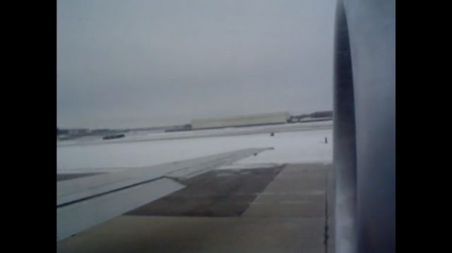 McDonnell Douglas DC-9-40 — - A cold afternoon takeoff on the Northwest DC-9 heading to Memphis!  Taken January of 2009.