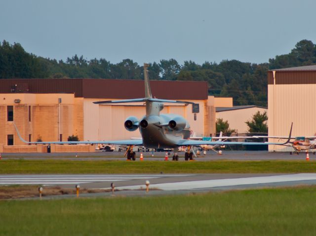 Dassault Falcon 900 (C-GGBC)