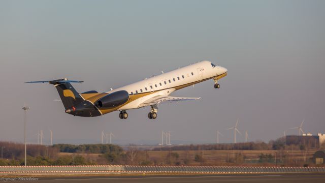 Embraer ERJ-145 (F-HAFS)