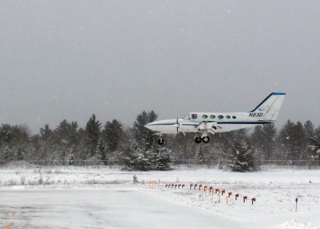 Cessna Chancellor (N83D) - ILS23 at KSLK after a missed approach at KLKP.