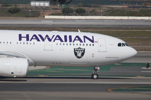 Airbus A330-200 (N375HA) - RAIDERS