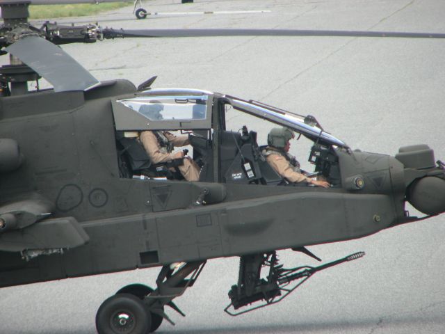 — — - 29039  US ARMY  AH-64  APACHE