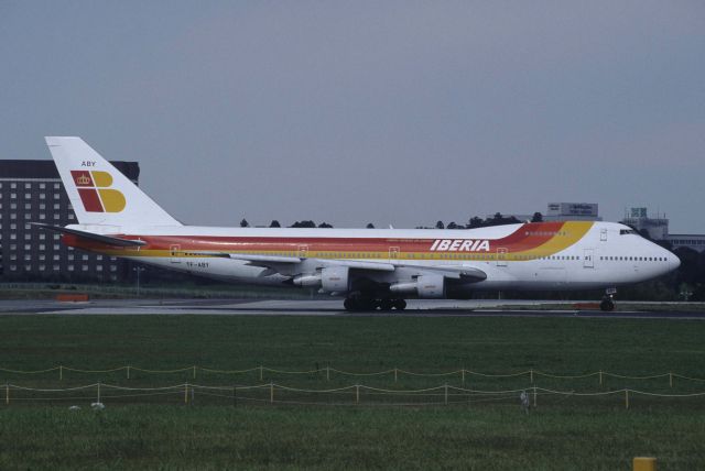 Boeing 747-200 (TF-ABY) - Departure at Narita Intl Airport Rwy16R on 1998/07/18