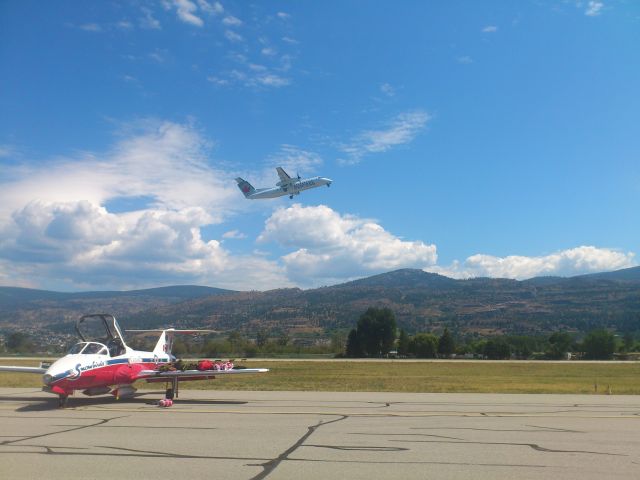 SNOWBIRDS — - Penticton BC Canada. CF Snowbirds Aug 2013 CYYF