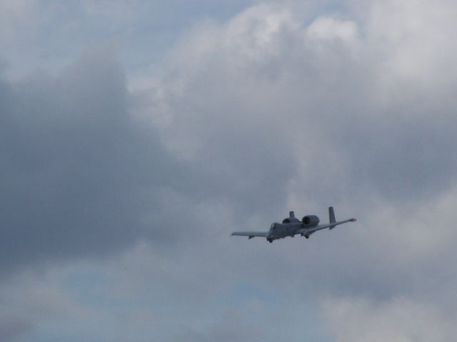 Fairchild-Republic Thunderbolt 2 — - At an airshow