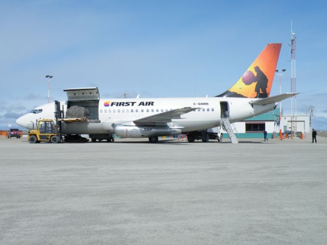 C-GNWN — - Loading up at Cambridge Bay, Resolute, Canada