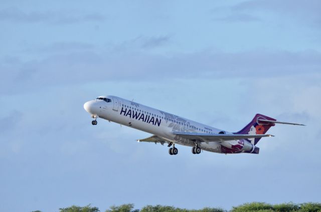 Boeing 717-200 (N493HA)